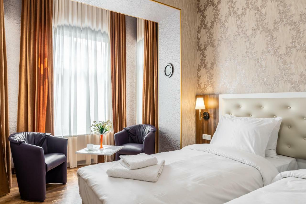 טביליסי Ornament Hotel מראה חיצוני תמונה