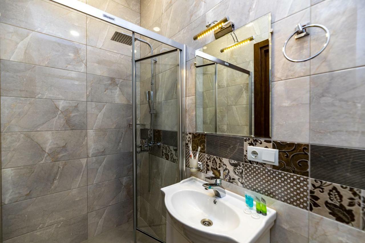 טביליסי Ornament Hotel מראה חיצוני תמונה