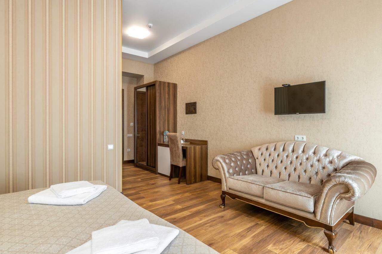 טביליסי Ornament Hotel מראה חיצוני תמונה