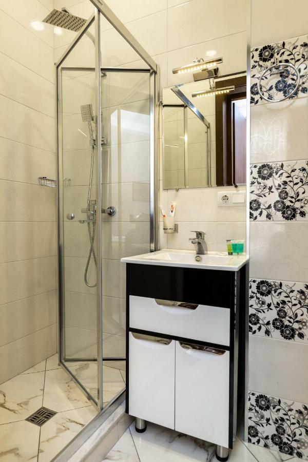 טביליסי Ornament Hotel מראה חיצוני תמונה