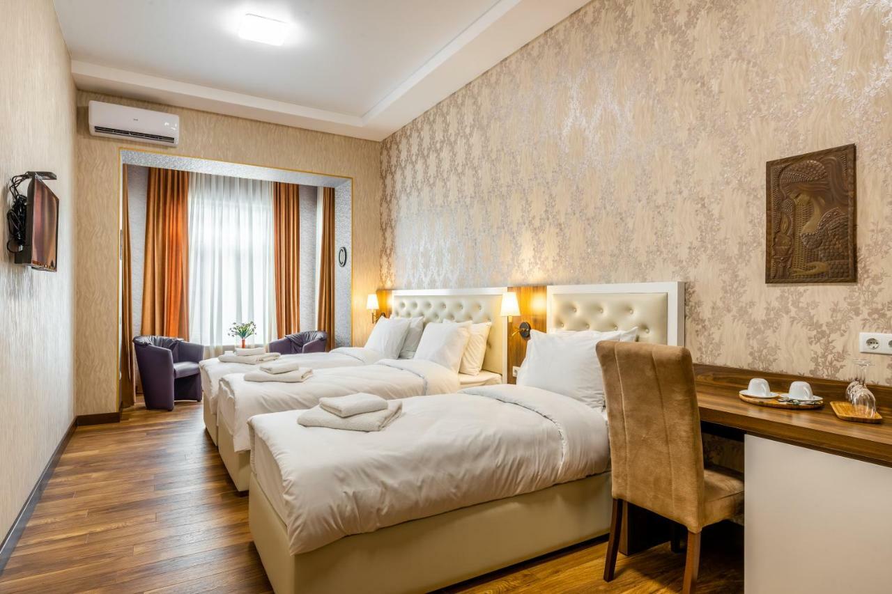 טביליסי Ornament Hotel מראה חיצוני תמונה